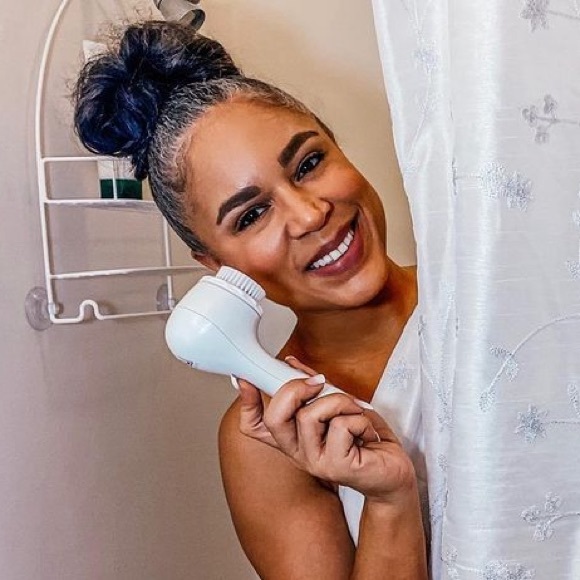 NOVA antimicrobial cleansing brush for face, NEW in box! - Picture 5 of 13